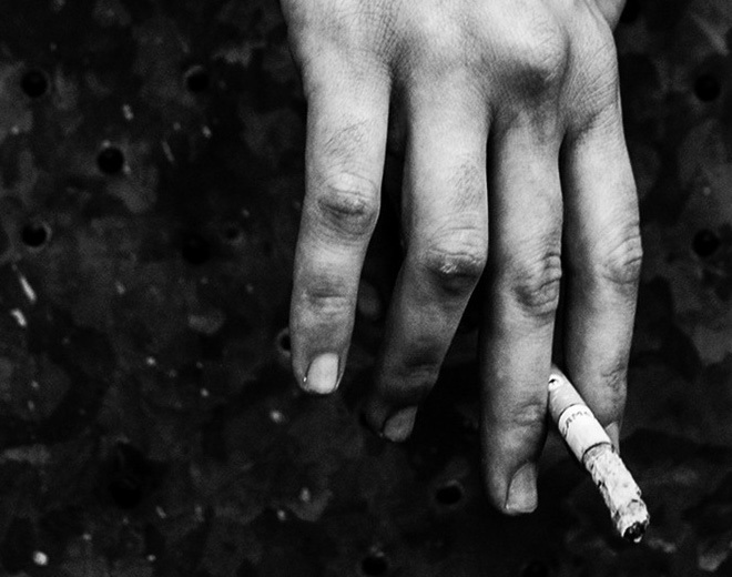 veronica-muntoni-sigaretta